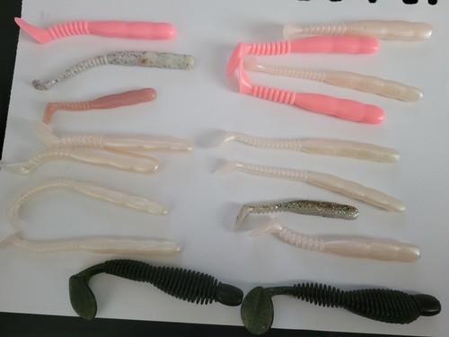 Lot leurres souples - de, 40