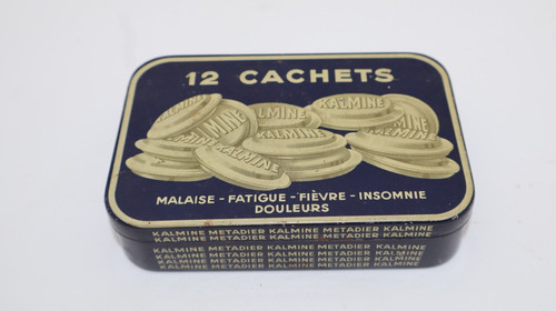 Ancienne boîte métal - , kalmine
