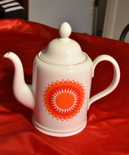 Belle cafetière porcelaine - cafetière, en