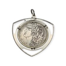 Pendentif Victoria en argent