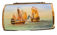 Jolie Boîte à pilules de