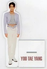 Support acrylique SF9 YOO