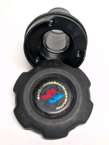 Bayliner gas cap and base - bayliner,