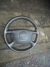volant audi a3 8P 4 branche