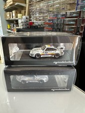 PORSCHE RWB 993 WHITE APPLE