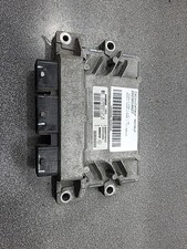 COMMANDE MOTEUR ENGINE CONTROL UNIT Renault Twingo II (CN) 8200774747