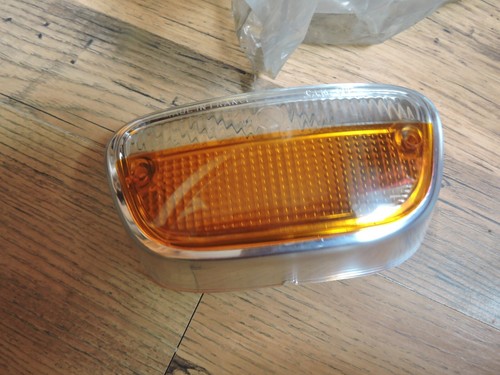 Neuf peugeot 404 cabochon - neuf-,
