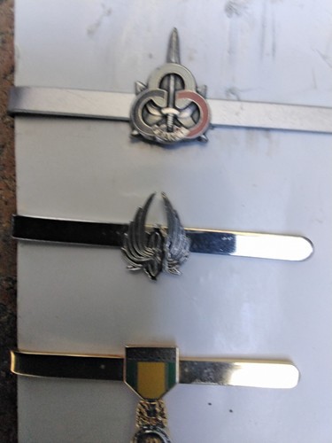 Lot insignes militaires - de, 3