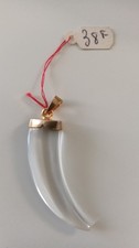 ANCIEN PENDENTIF VERRE DENT