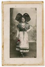 PHOTO photographie rehaussée anonyme, une alsacienne coiffe costume hand tinted