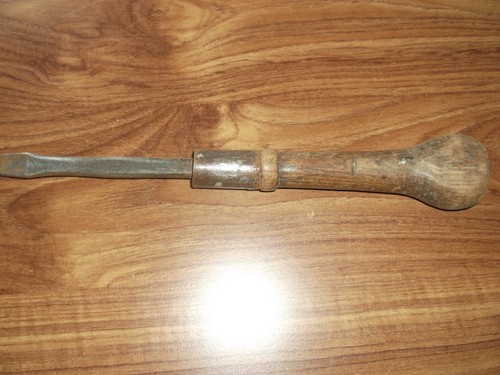 Ancien outil grand tournevis - outil,