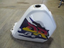 réservoir suzuki 125 dr