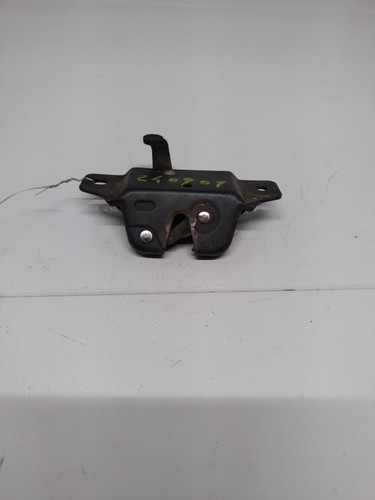Serrure hayon peugeot 106 - de,