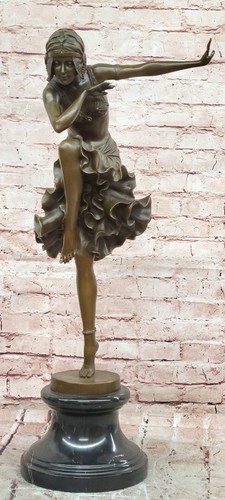Bronze sculpture hand made - sculpture,