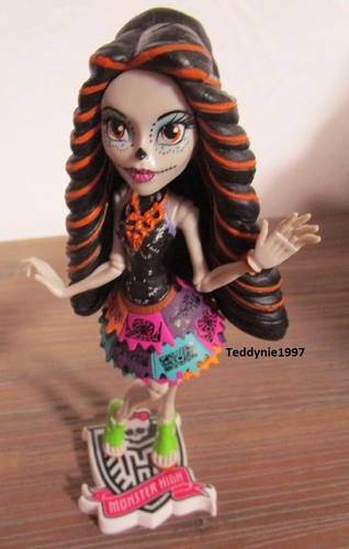 Figurine collection doll - de,