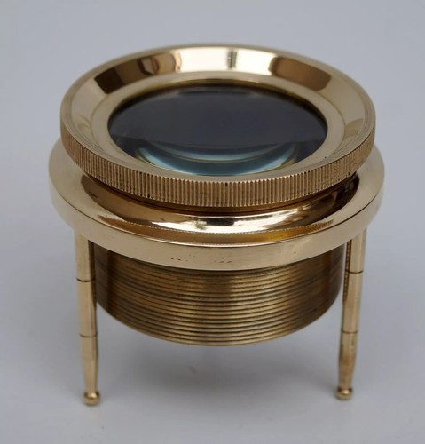 Loupe laiton trépied - en,