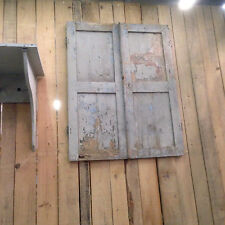 deux petite portes de placard patine original  . XX siècle .