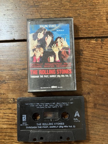 Cassette audio rolling - cassette, audio-rolling