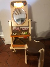 Coiffeuse Berchet avec ses accessoires vintage annees 70