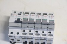 Lot de 5 disjoncteur 16A