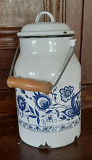 Ancien pot lait tôle - en,