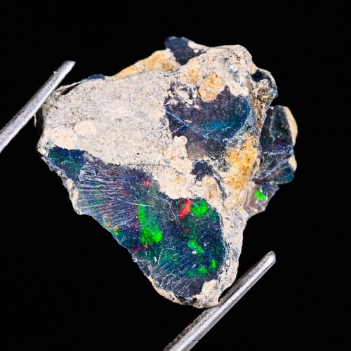 Black opal rough noir - opal,