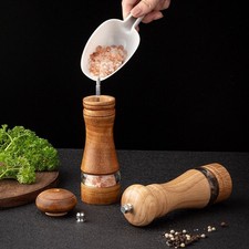 Élégant moulin à poivre en