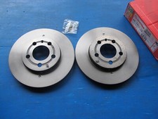 Disques de freins avant Brembo pour: Audi: A3, Cordoba III, Ibiza, Leon, Toledo,