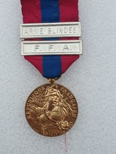 Médaille de la Défense Nationale, classe bronze bar "F.F.A. et Arme Blindée"