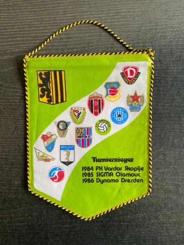 Fanion dynamo dresden 1987 - fanion,