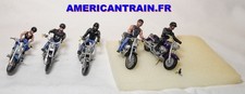 Figurines et motos «