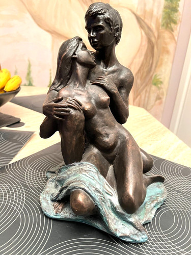 Sculpture composite bronze