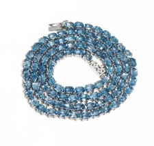 Suisse Topaze Tennis Collier