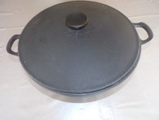  Cocotte en fonte émaillée Cousances/le Creuset 31 cm  Noir. 