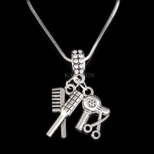 Cheveux Styliste Coiffeur