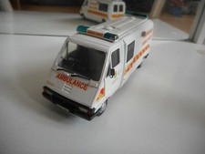 Ambulance d'urgence Renault