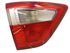 Feu arriere secondaire gauche