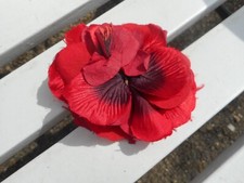 BROCHE CHACOK soie et papier soie rouge