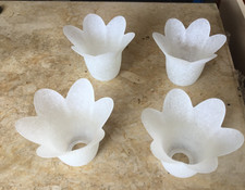 Lot quatre tulipes en pate - de,