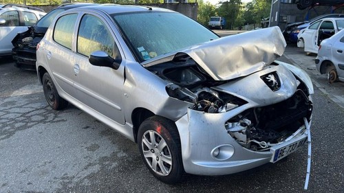 Pare choc arriere peugeot 206 - choc,
