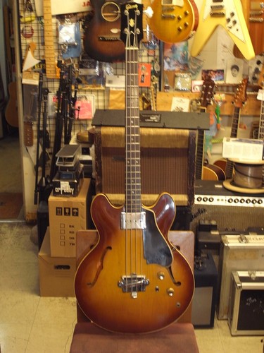 Gibson 1966 used - gibson,