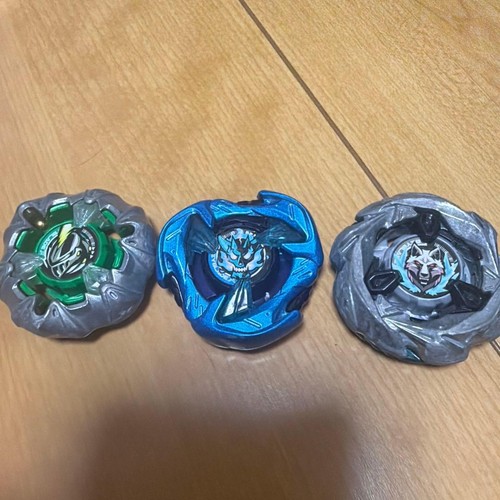 Collectible beyblade type - 3,
