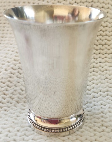 Timbale évasée avec - évasée,