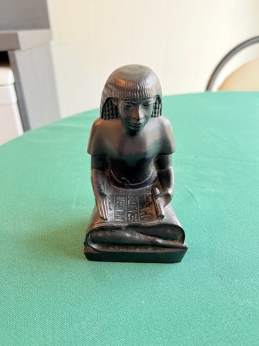 Sculpture scribe - sculpture, d'un