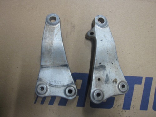 Pattes support moteur pour