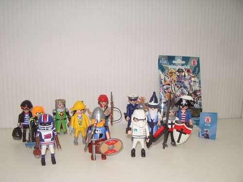 Figurine serie 8 - ///, figures