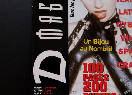 Magazine cuir latex cyber - cuir,