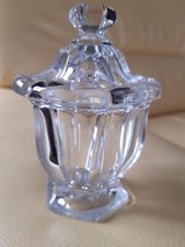 BACCARAT Moutardier en excellent état.Modele exagonal Harcourt ?