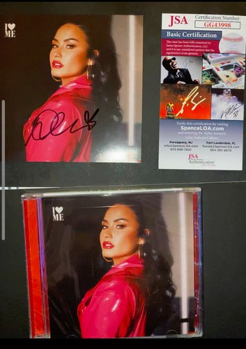 Demi lovato signed auto - demi, love