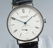 [Exc+5] Montre Homme NOMOS